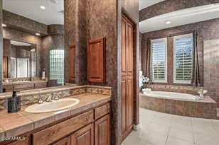 8060 E High Point Dr, Scottsdale, AZ 85266 - Photo 31