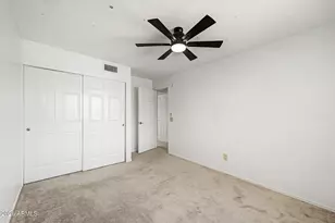 3922 E Goldfinch Gate Ln, Phoenix, AZ 85044 - Photo 29