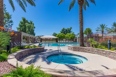 3922 E Goldfinch Gate Lane, Phoenix, AZ 85044 - Photo 7