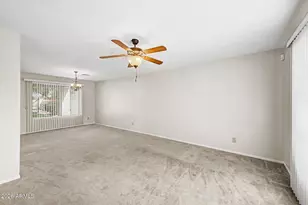 3922 E Goldfinch Gate Ln, Phoenix, AZ 85044 - Photo 15