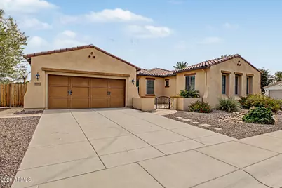 6587 S Martingale Road, Gilbert, AZ 85298 - Photo 5