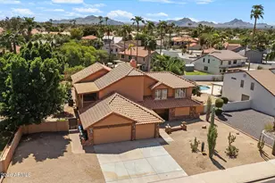6235 E Paradise Ln, Scottsdale, AZ 85254 - Photo 41