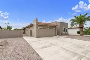 25843 S New Town Dr, Sun Lakes, AZ 85248 - Photo 1