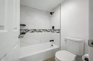 7502 E Thomas Rd, Scottsdale, AZ 85251 - Photo 25