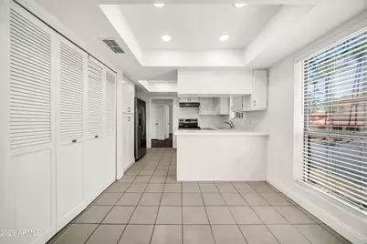8302 N 21st Drive #L201, Phoenix, AZ 85021 - Photo 13