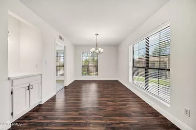 8302 N 21st Drive #L201, Phoenix, AZ 85021 - Photo 19