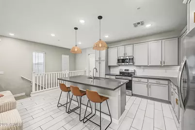 155 N Lakeview Boulevard #227, Chandler, AZ 85225 - Photo 15