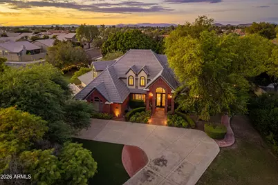 7060 W Surrey Avenue, Peoria, AZ 85381 - Photo 1