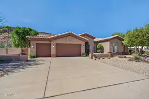 5565 W Pinnacle Hill Dr, Glendale, AZ 85310 - Photo 3