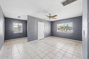 3209 W Garfield St, Phoenix, AZ 85009 - Photo 9