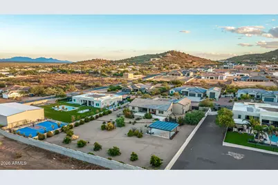 618 E Tumbleweed Drive, Phoenix, AZ 85085 - Photo 89