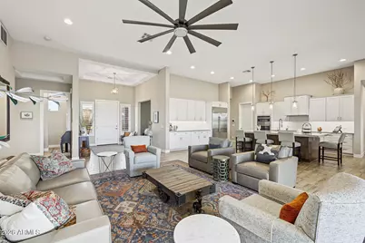 618 E Tumbleweed Drive, Phoenix, AZ 85085 - Photo 11