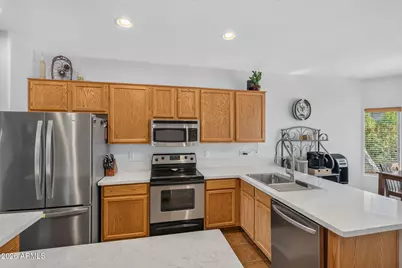 814 S 124th Avenue, Avondale, AZ 85323 - Photo 11