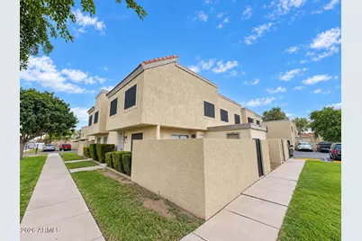5934 N 48th Lane, Glendale, AZ 85301 - Photo 3