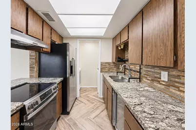 5934 N 48th Lane, Glendale, AZ 85301 - Photo 5
