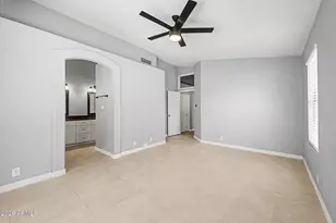 881 E Orchid Ln, Chandler, AZ 85225 - Photo 15