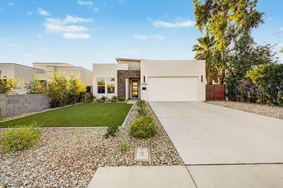 2336 N 28th Place, Phoenix, AZ 85008 - Photo 1