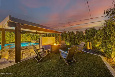 2336 N 28th Place, Phoenix, AZ 85008 - Photo 11