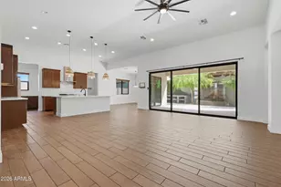 813 E Corral Rd, Phoenix, AZ 85042 - Photo 9
