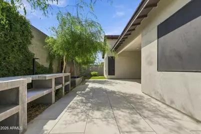 813 E Corral Road, Phoenix, AZ 85042 - Photo 49