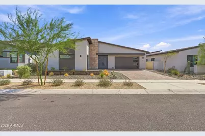 813 E Corral Road, Phoenix, AZ 85042 - Photo 1