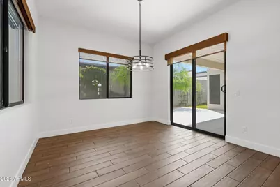 813 E Corral Road, Phoenix, AZ 85042 - Photo 11