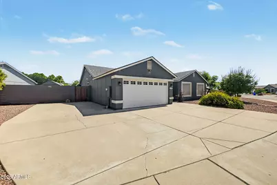 22627 N 31st Avenue, Phoenix, AZ 85027 - Photo 1
