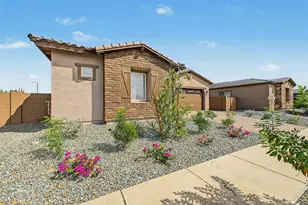 9654 W Mitchell Dr, Phoenix, AZ 85037 - Photo 3
