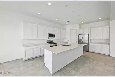 9654 W Mitchell Drive, Phoenix, AZ 85037 - Photo 13