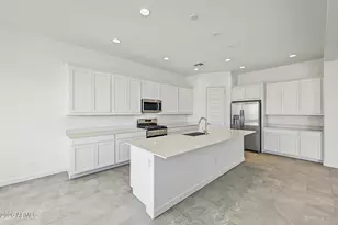 9654 W Mitchell Dr, Phoenix, AZ 85037 - Photo 13