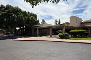5200 S Lakeshore Dr, Tempe, AZ 85283 - Photo 43