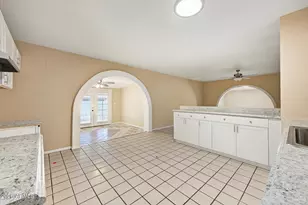 4630 E Southern Ave, Phoenix, AZ 85042 - Photo 13