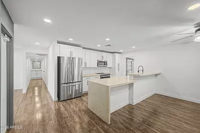 11430 N 37th Avenue, Phoenix, AZ 85029 - Photo 9