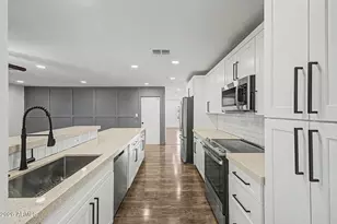 11430 N 37th Ave, Phoenix, AZ 85029 - Photo 11