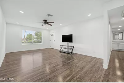 11430 N 37th Avenue, Phoenix, AZ 85029 - Photo 5