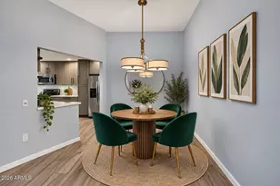 10554 W Ocotillo Dr, Sun City, AZ 85373 - Photo 9
