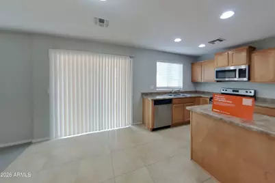 8126 W Georgetown Way, Florence, AZ 85132 - Photo 3