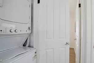 2929 N 55th Pl, Phoenix, AZ 85018 - Photo 21