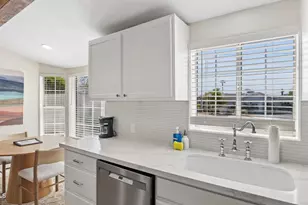 2929 N 55th Pl, Phoenix, AZ 85018 - Photo 7