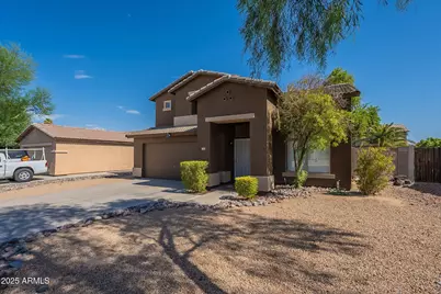 15885 W Apache Street, Goodyear, AZ 85338 - Photo 7