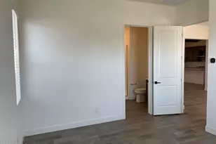 17250 W Edinburg St, Surprise, AZ 85388 - Photo 31