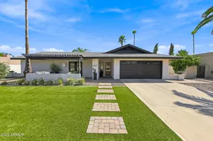 8607 E San Daniel Dr, Scottsdale, AZ 85258 - Photo 9