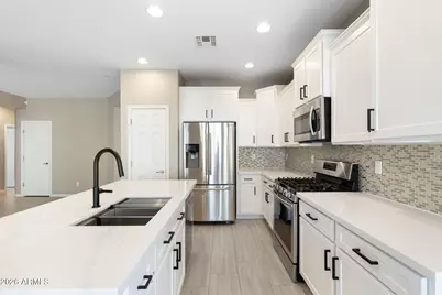 5218 W Buckskin Trail, Phoenix, AZ 85083 - Photo 13