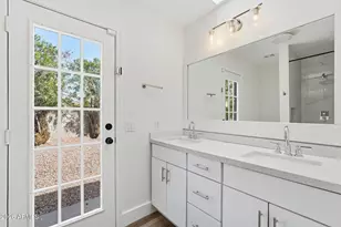 10795 E Becker Ln, Scottsdale, AZ 85259 - Photo 15