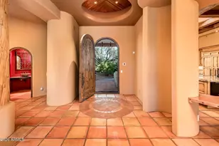 8300 E Dixileta Dr, Scottsdale, AZ 85266 - Photo 19