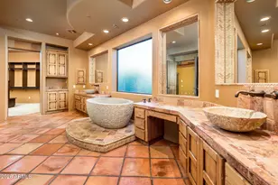 8300 E Dixileta Dr, Scottsdale, AZ 85266 - Photo 39