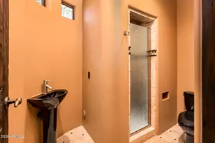 8300 E Dixileta Dr, Scottsdale, AZ 85266 - Photo 49