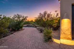 8300 E Dixileta Dr, Scottsdale, AZ 85266 - Photo 13