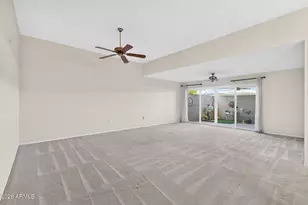 10146 W Hutton Dr, Sun City, AZ 85351 - Photo 3