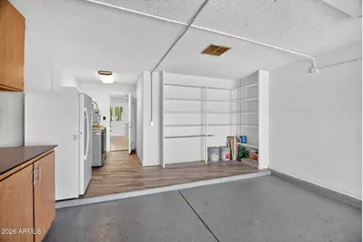 10146 W Hutton Drive, Sun City, AZ 85351 - Photo 27